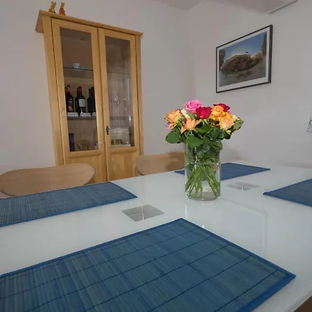 16lilien Apartmentwohnung Gartenblick * فايبلينغن