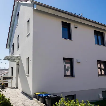16lilien Apartmentwohnung Gartenblick شقة فايبلينغن
